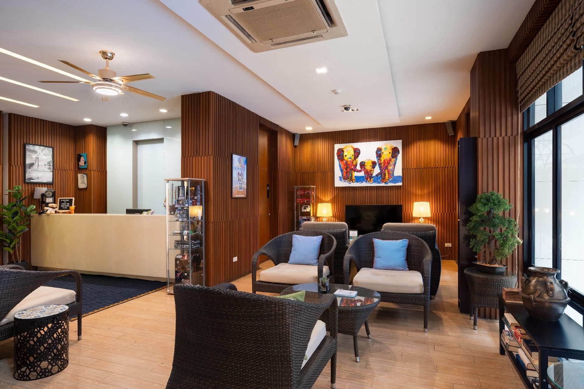 ไอเช็คอินน์ เจมส์เซ็นเตอร์ สีลม (iCheck Inn Gems Center Silom)2