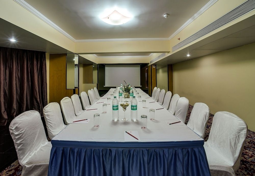 Ramee Guestline Hotel Juhu1