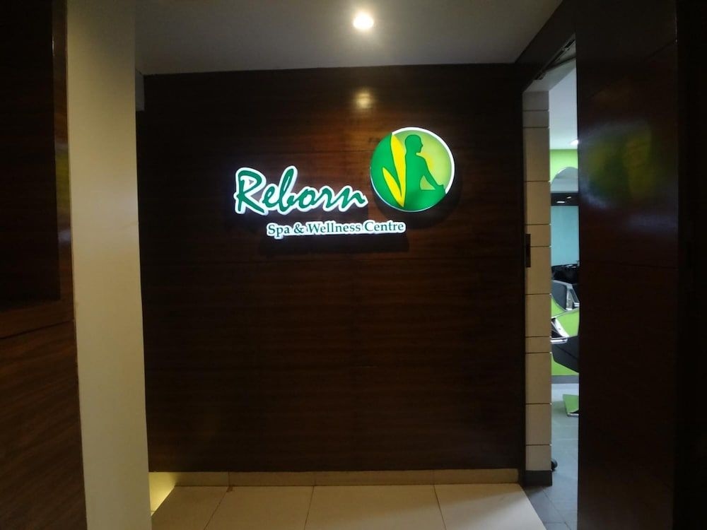 Ramee Guestline Hotel Juhu3