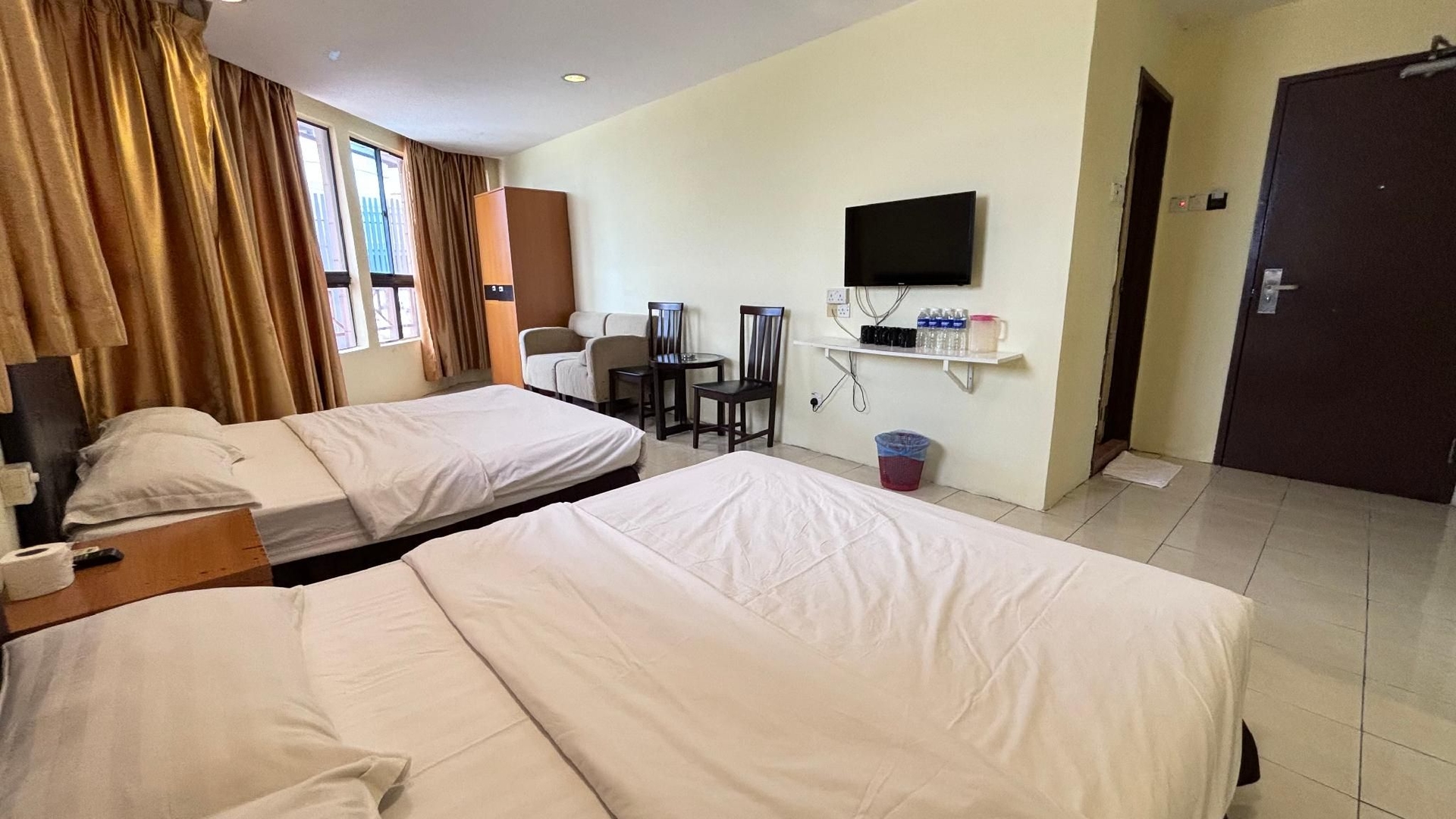 โรงแรมเกนตุม (Hotel Centum)2