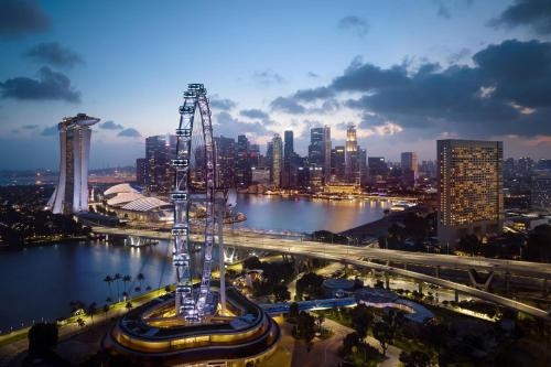 เดอะ ริตซ์-คาร์ลตัน มิลเลเนีย สิงคโปร์ (The Ritz-Carlton, Millenia Singapore)0