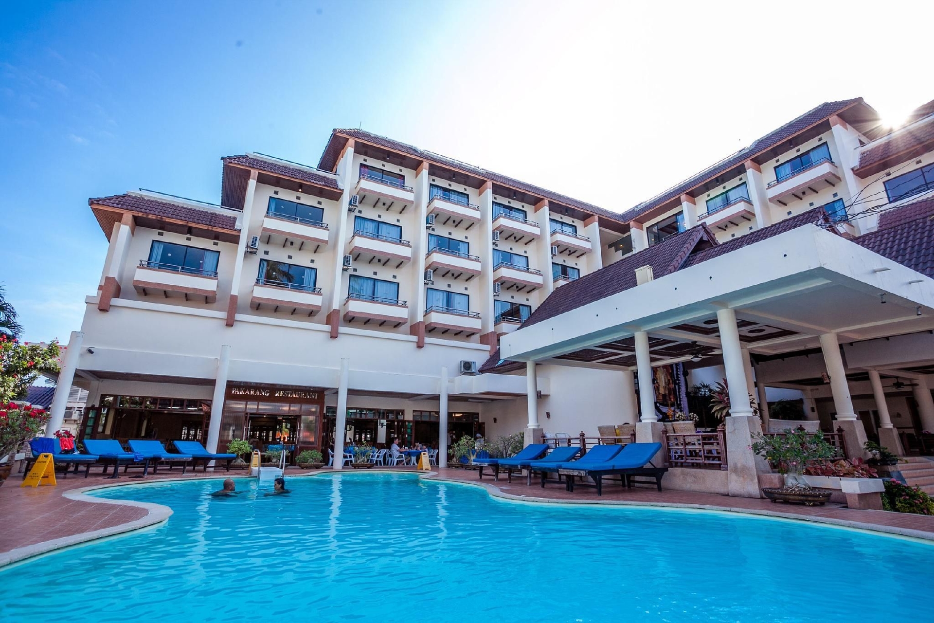 Phi Phi Hotel1