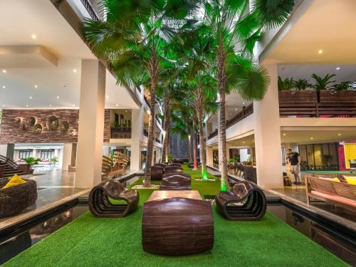 บ้านลายไม้ บีช รีสอร์ต แอนด์ สปา (Baan Laimai Beach Resort & Spa)4