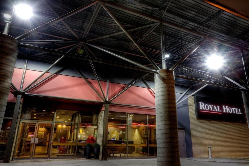 Royal Hotel Lloydminster0