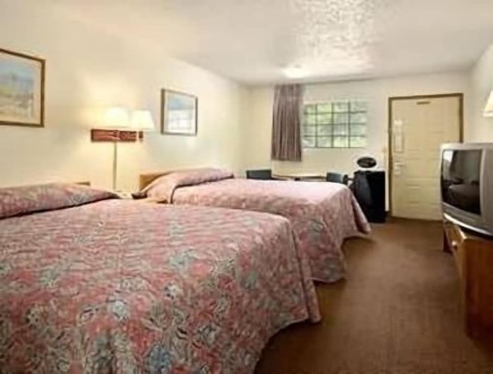 Americas Best Value Inn-Winona/Tyler2