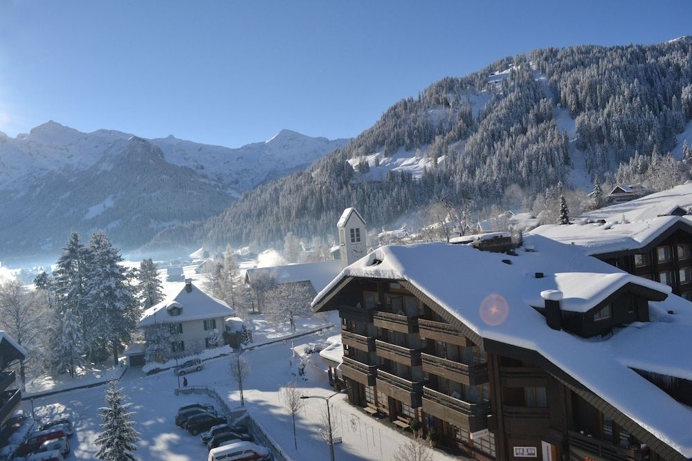 HOTEL KREUZ LENK2