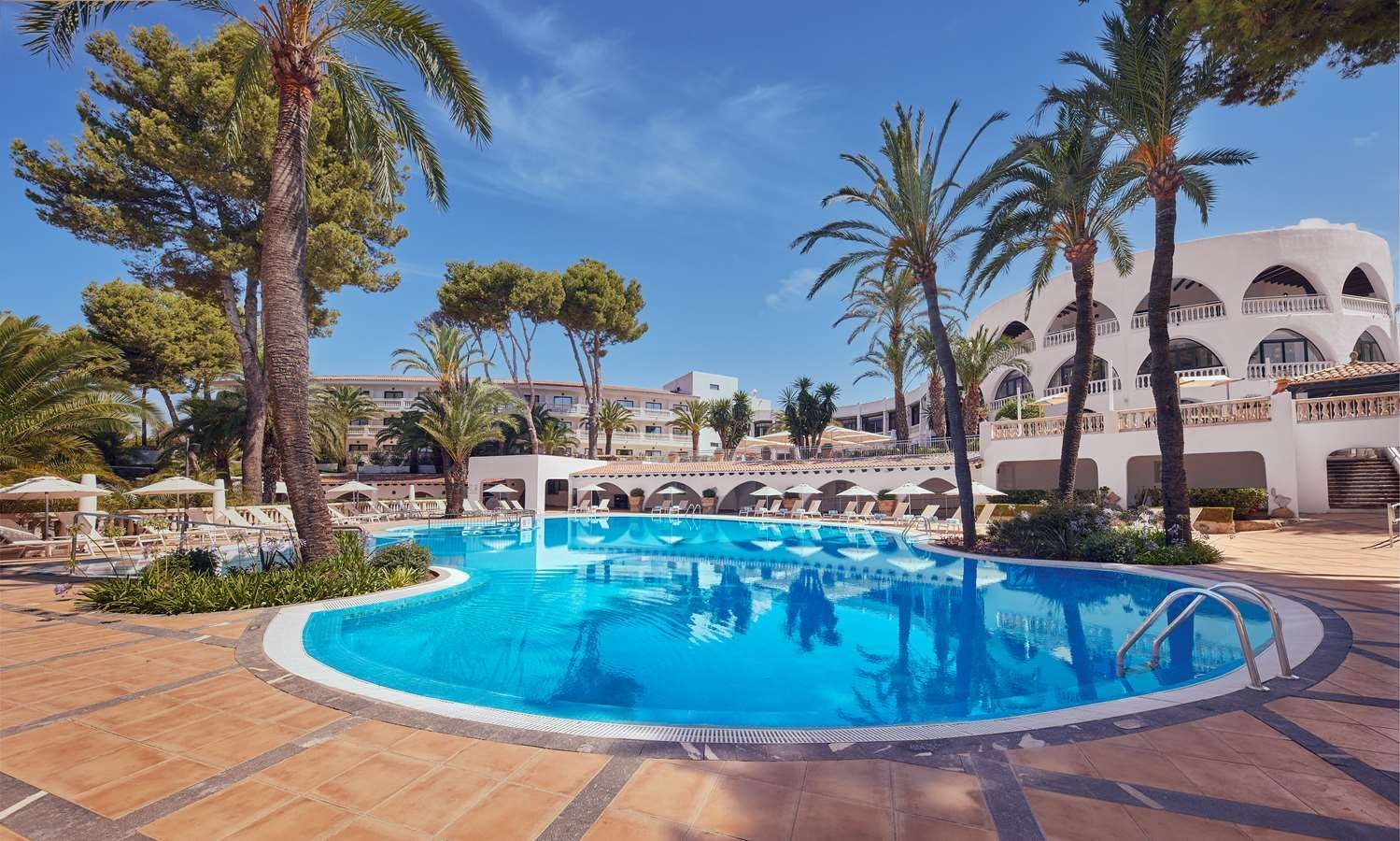 Maritim Hotel Galatzo0