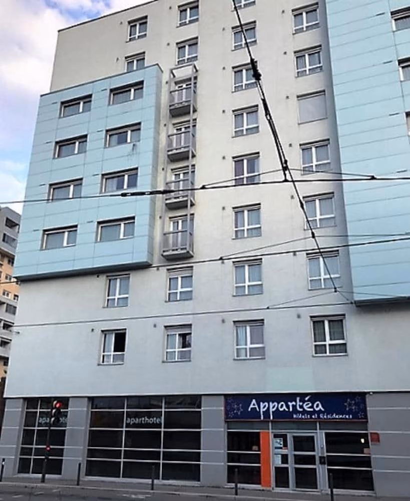 Adagio Access Grenoble1