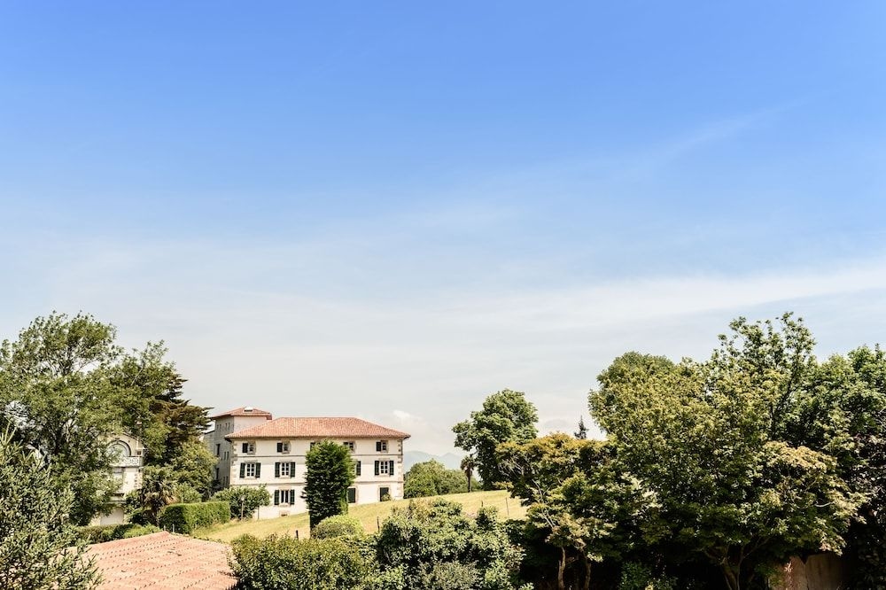 Hotel Arraya1