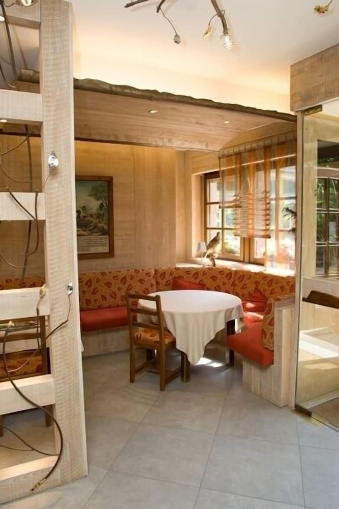 โอแบร์จ แด็งส์ตาล (Auberge d'Imsthal)1