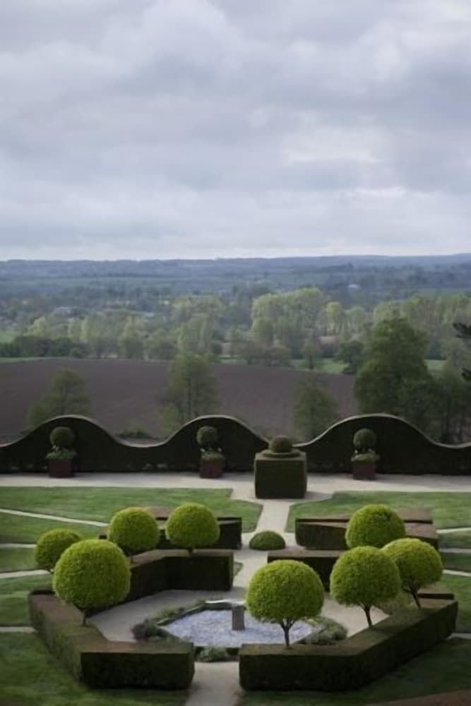 Chateau de La Ballue1