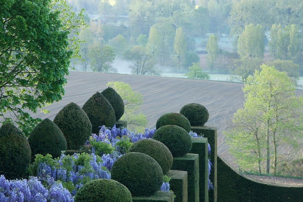 Chateau de La Ballue0
