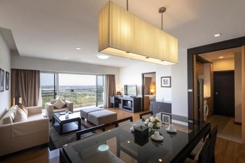 โรงแรมแคนทารี กบินทร์บุรี (Kantary Hotel Kabinburi)4