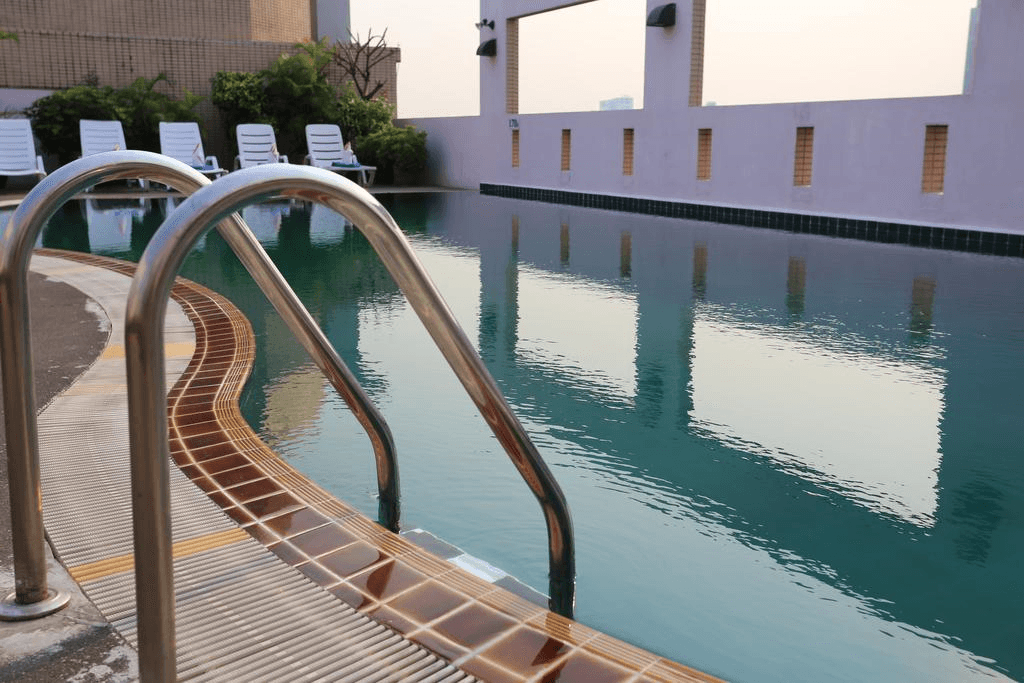 โรงแรมกานมณี พาเลส (Karnmanee Palace Hotel)3