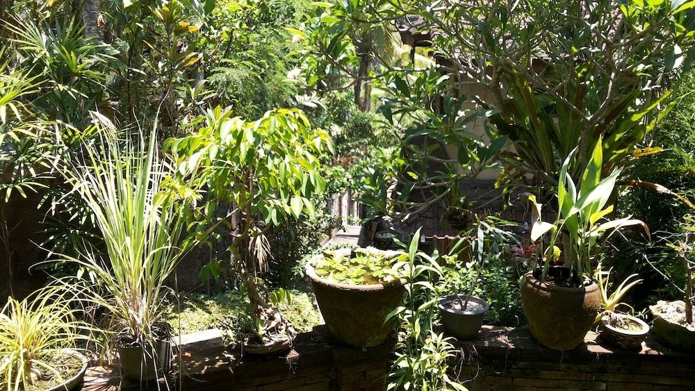 Bali Putra Villa0
