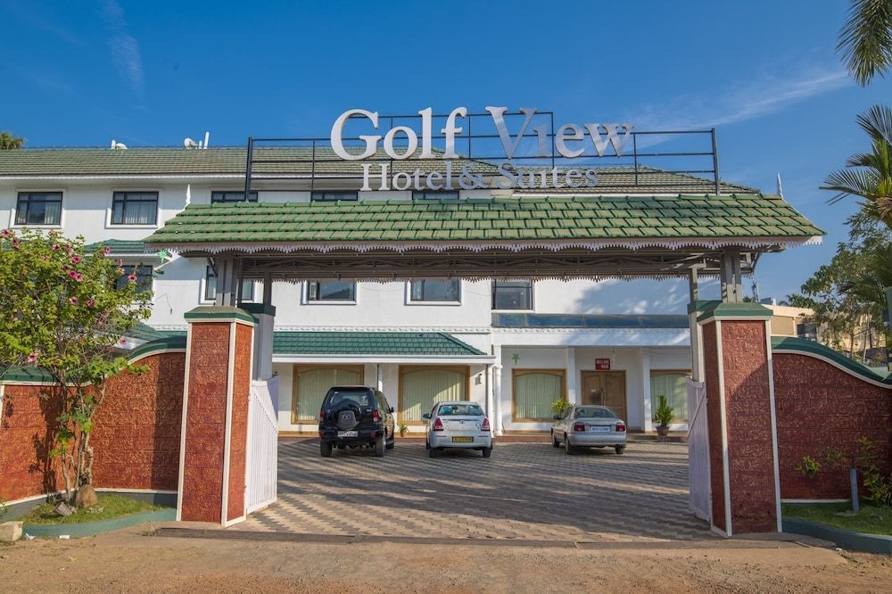 Golf View Hotel & Suites1