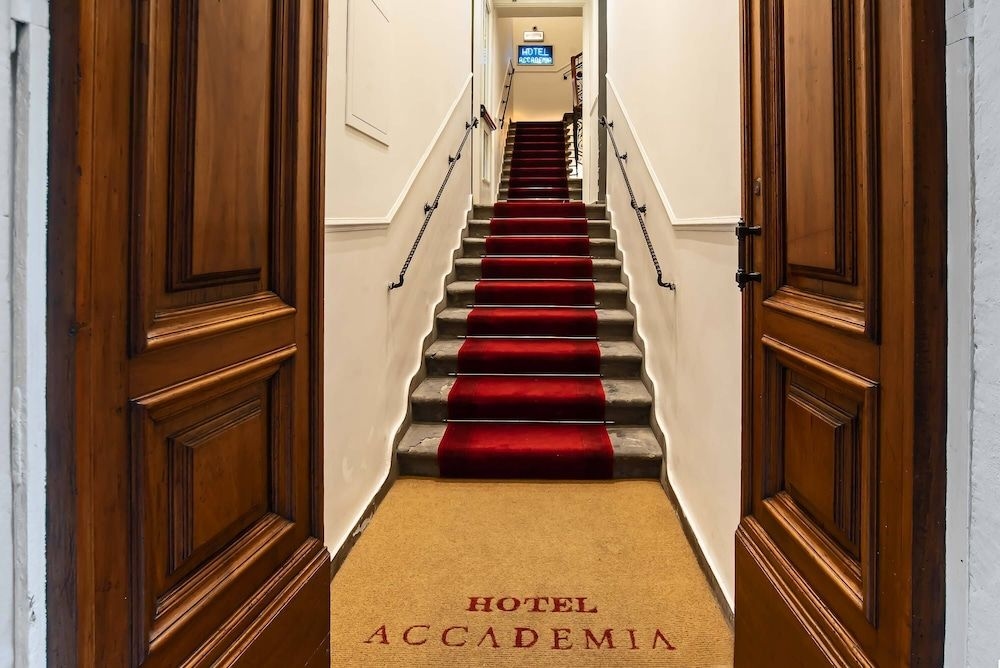 Hotel Accademia4