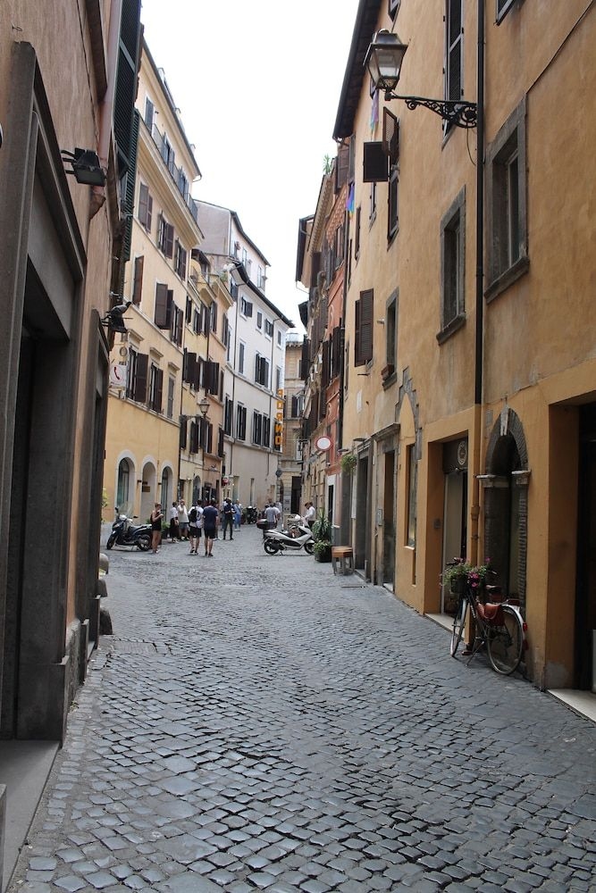 Pomezia1