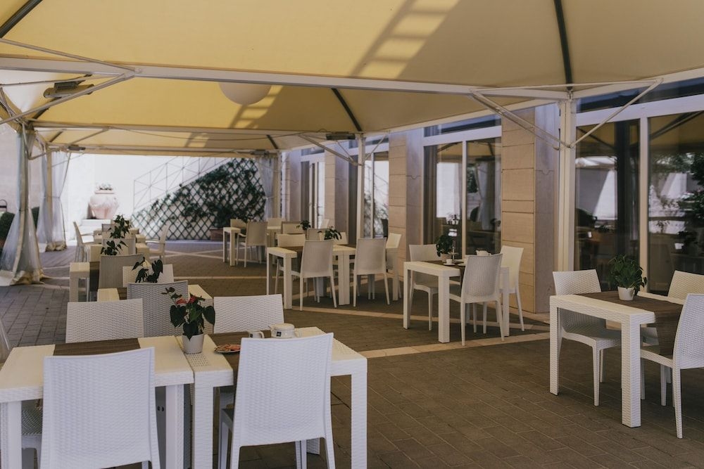 Hotel Del Campo2