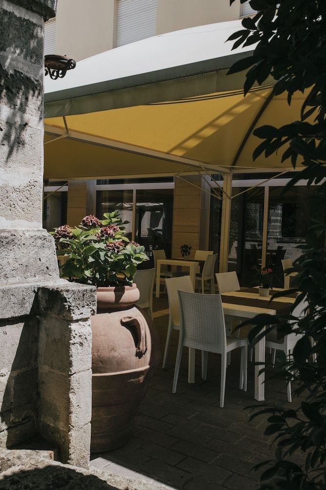 Hotel Del Campo3