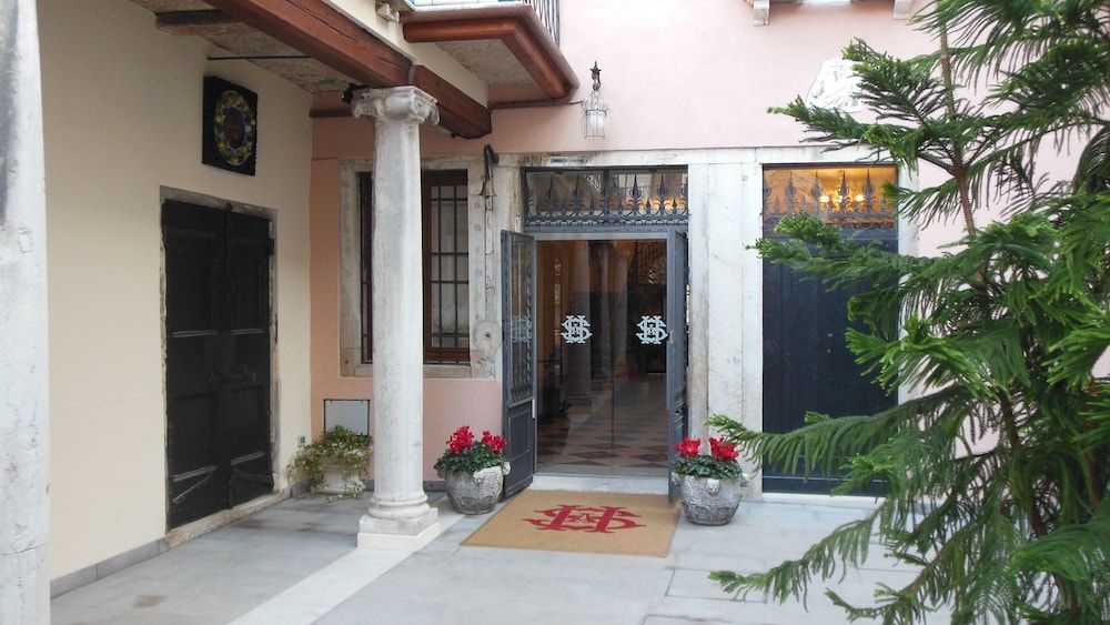 Hotel Sant'Antonin0