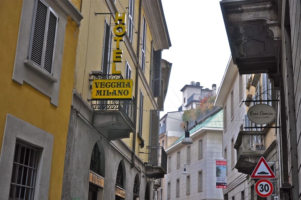 Hotel Vecchia Milano1