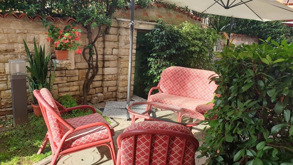 Hotel Alessandro Della Spina0