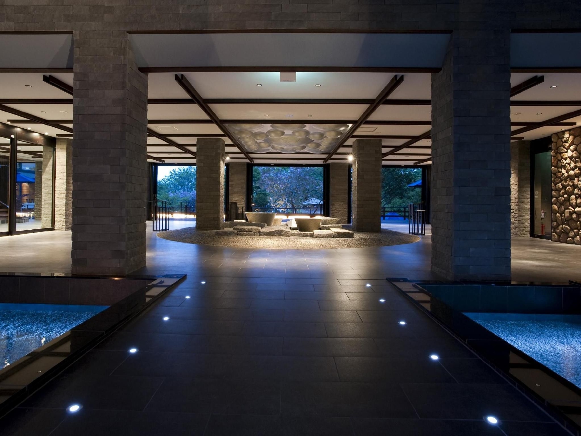 เล้ค ชิกอทซู ซูรูกา รีสอร์ท สปา มิซู โนยูทา (Lake Shikotsu Tsuruga Resort Spa Mizu no Uta)1