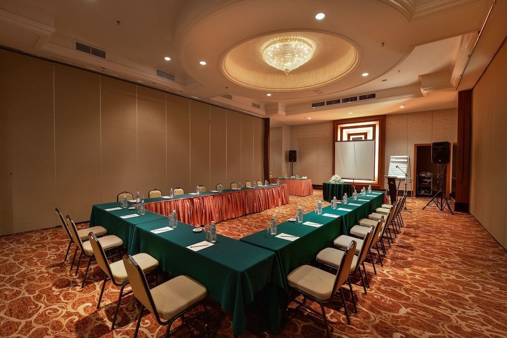 Pearl View Hotel1