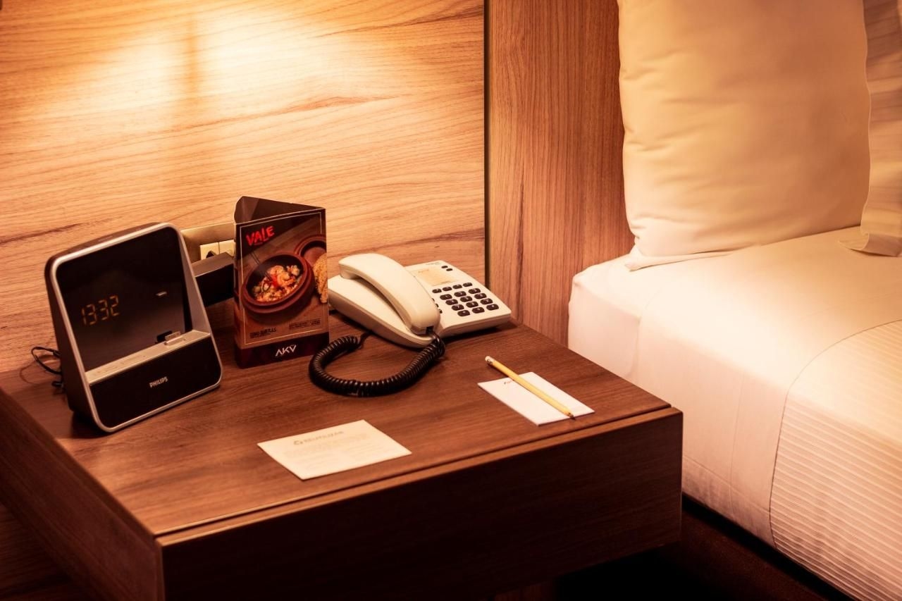Aku Hotels1