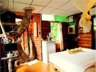 เขาสก ทรีเฮาส์ รีสอร์ท (Khaosok Treehouse Resort)4