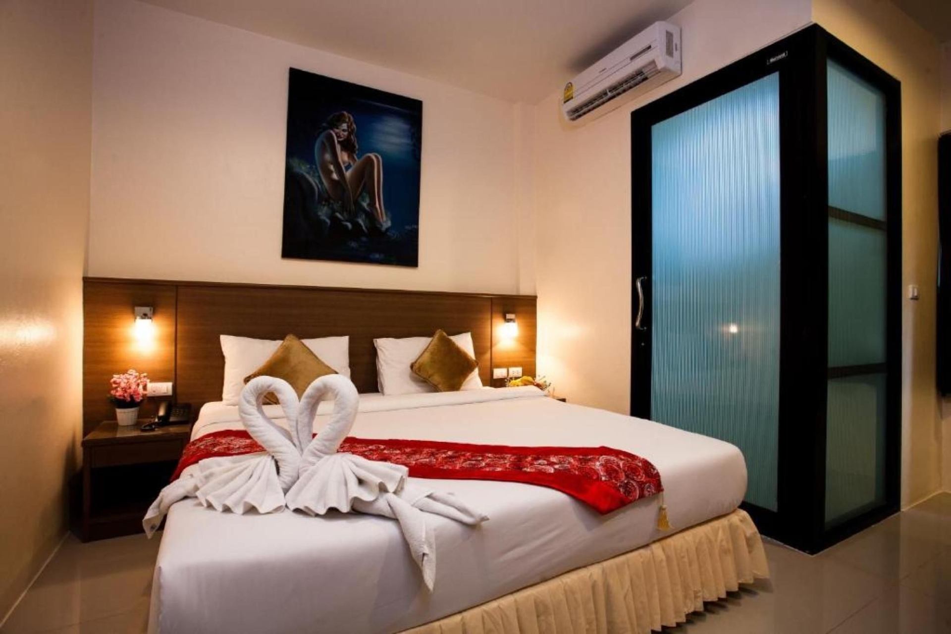 The Wave Hotel Patong3