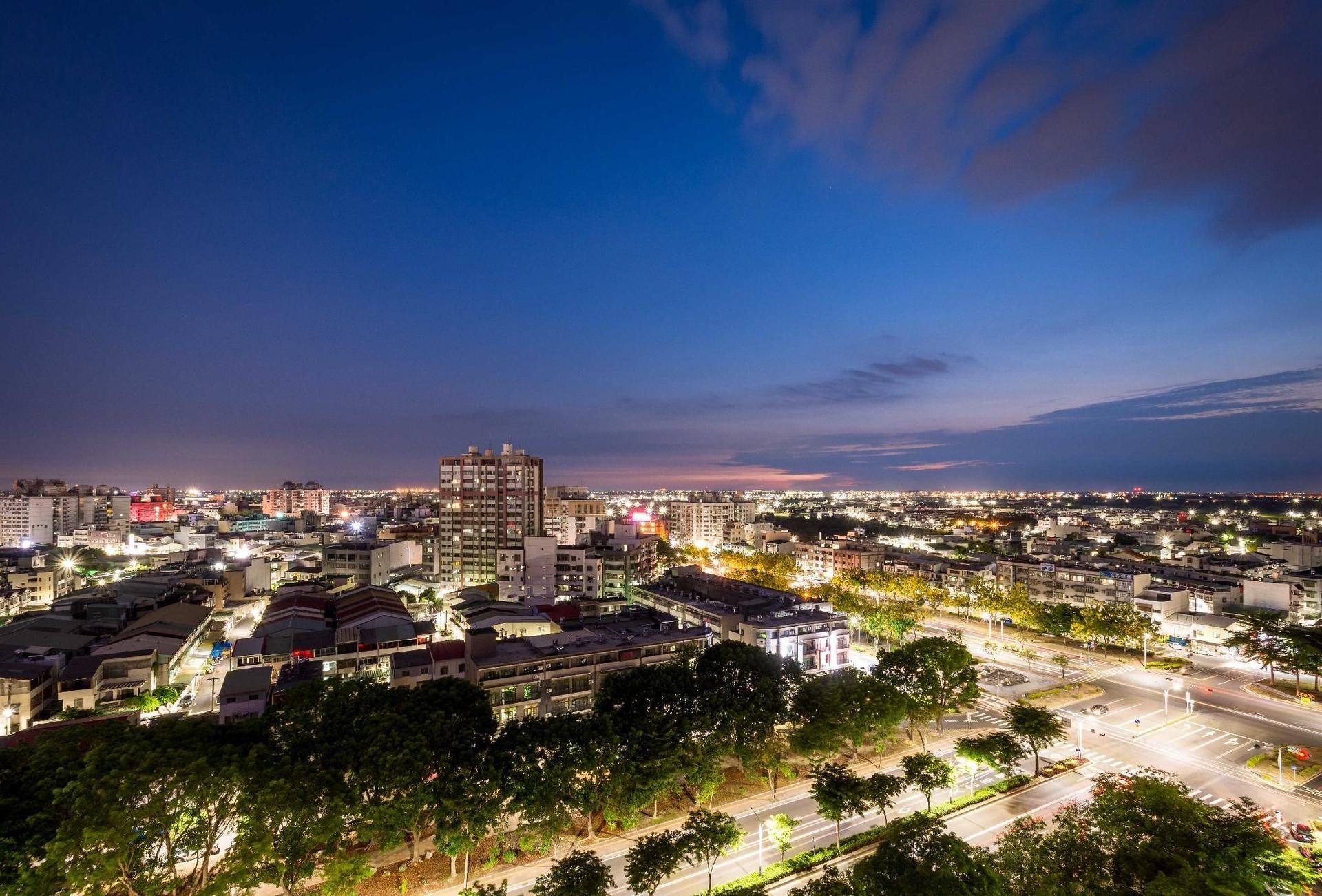 โรงแรมรอยัล เจียอี้ (Royal Chiayi Hotel)1