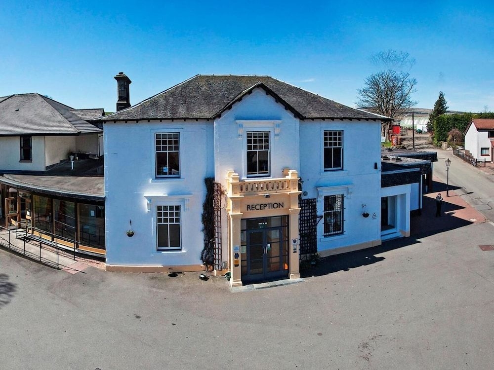 Castlecary House Hotel1