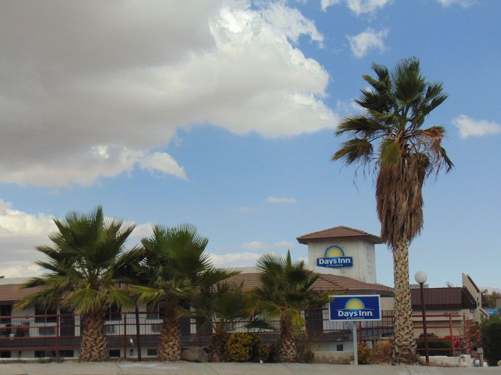 Rodeway Inn3