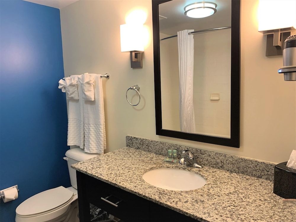 Sleep Inn & Suites2