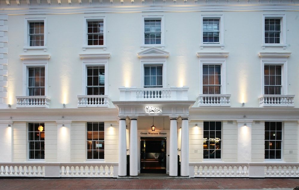 Malmaison Reading1