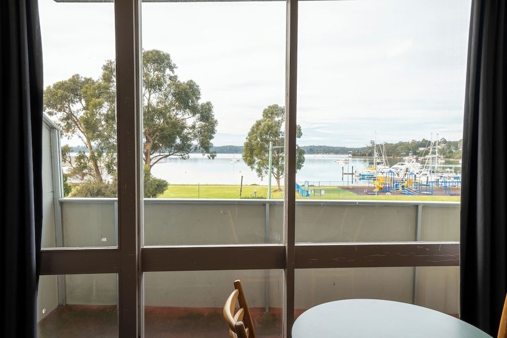 Bayside Hotel0