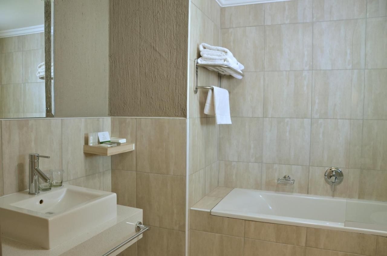 CRESTA MARANG GARDENS3