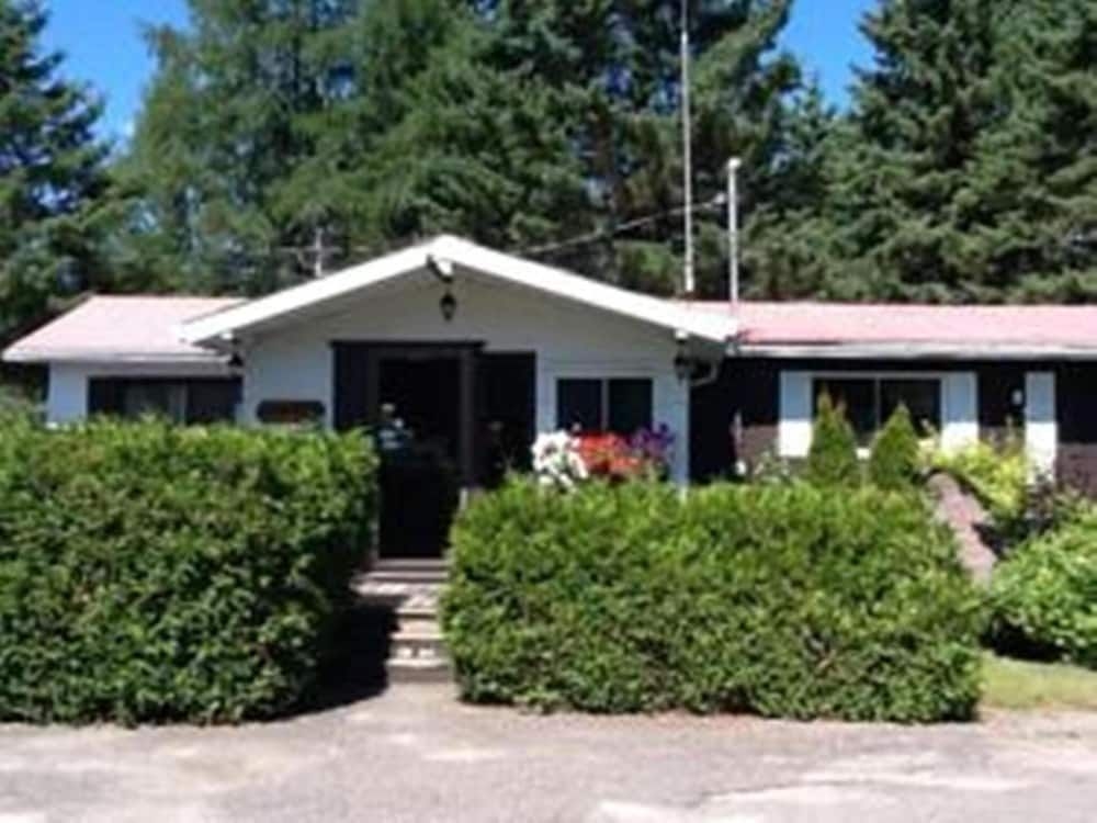 Auberge Mountain View Inn2