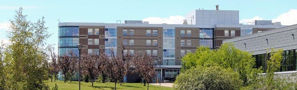 Mount Royal Residences0