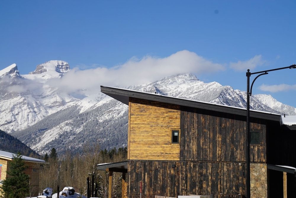 Blackstone Lodge Bed & Breakfast3