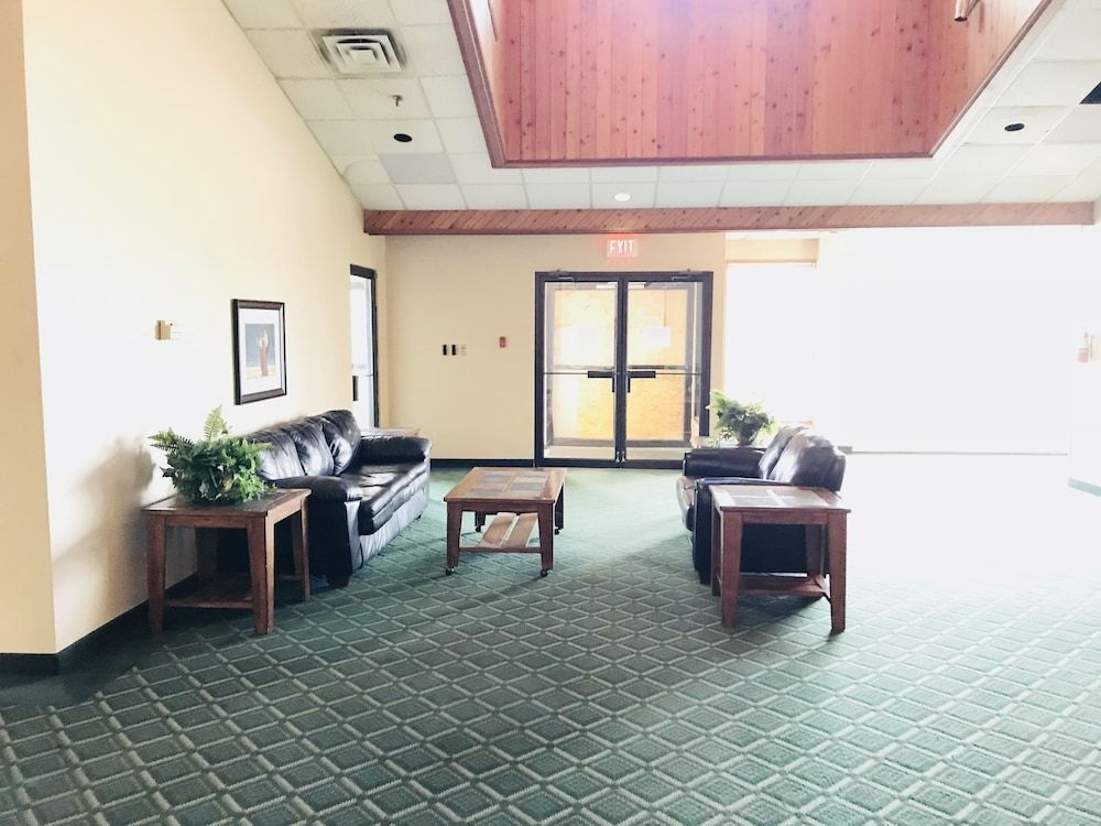 TRAVELODGE HOTEL SLAVE LAKE4
