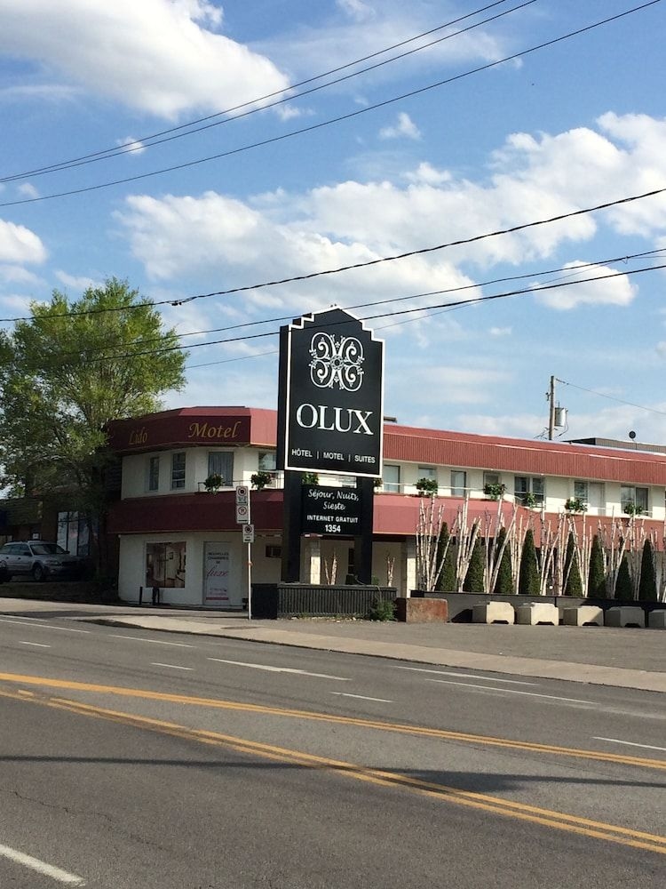 Olux Hotel Motel & Suites1