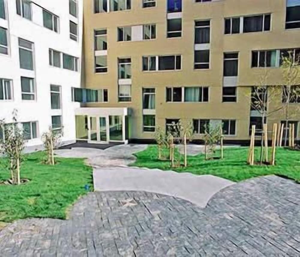 Residences UQAM Ouest1