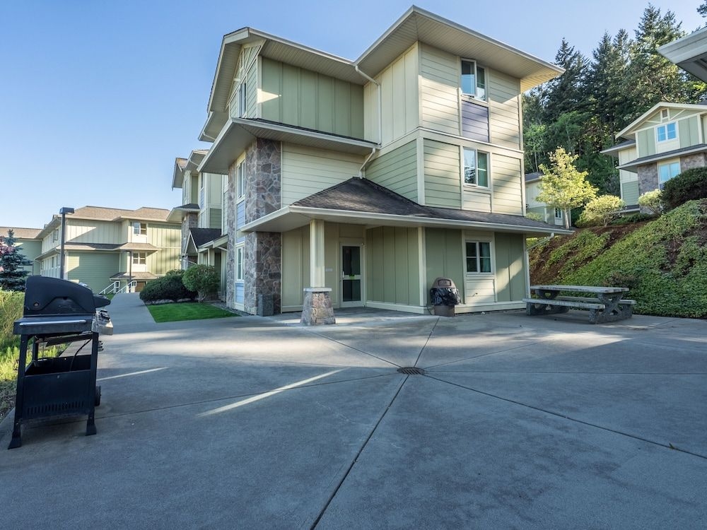 Vancouver Island University Residences4