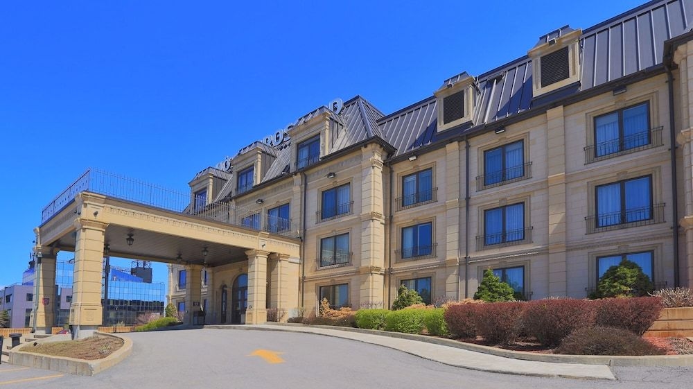 Hotel Brossard0