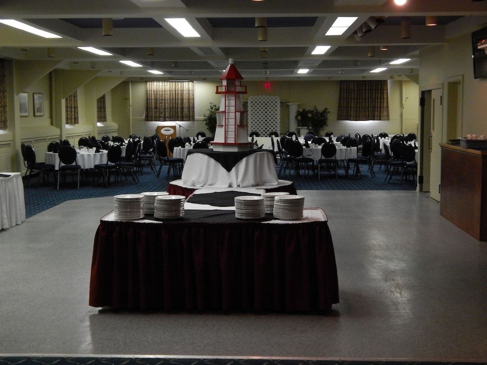 Slemon Park Hotel & Conference Centre4