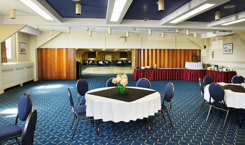 Slemon Park Hotel & Conference Centre2