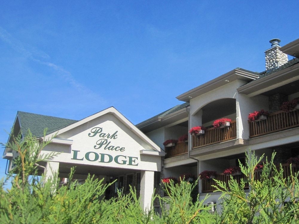 PARK PLACE LODGE1